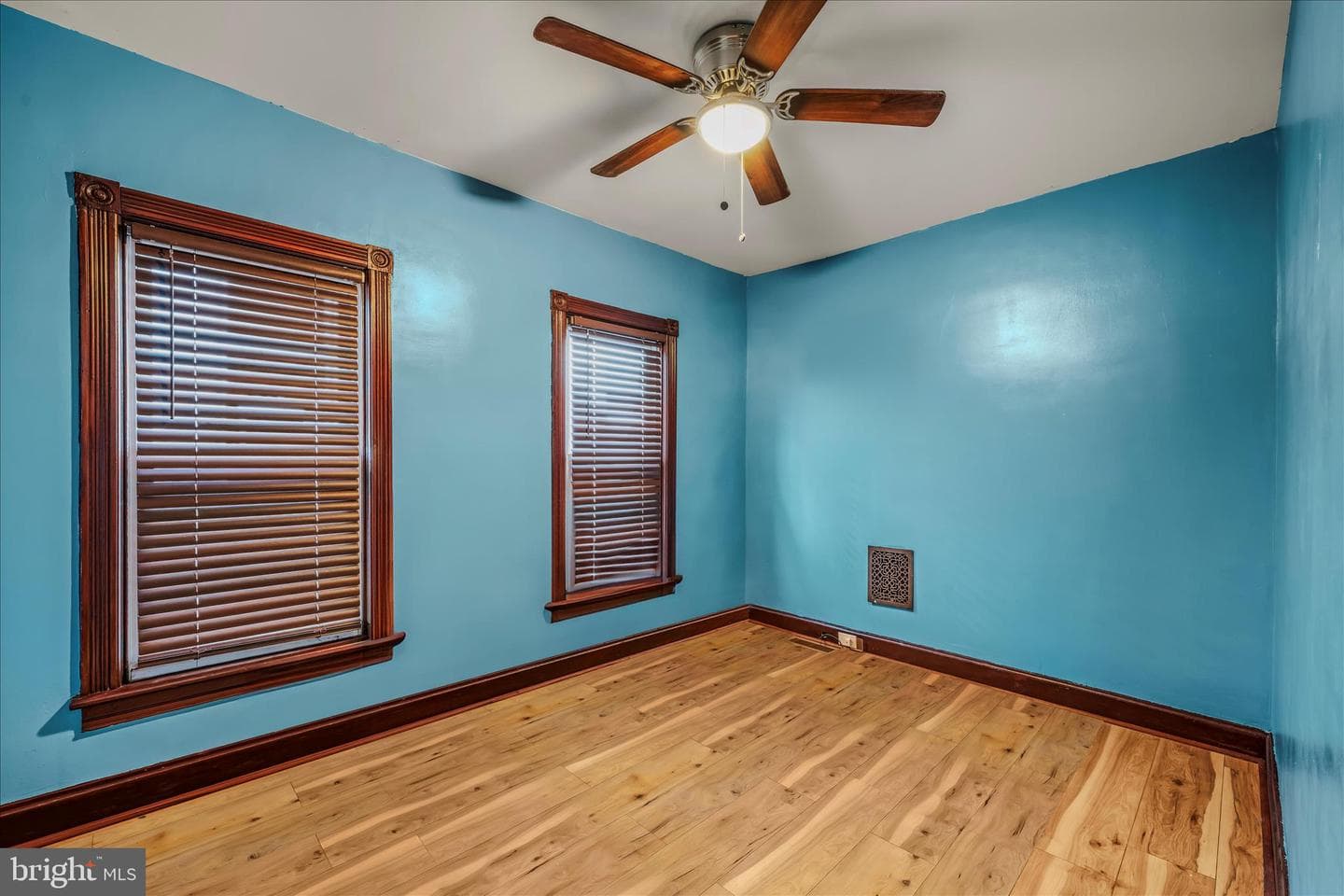 432 Mcdowell Avenue photo 24