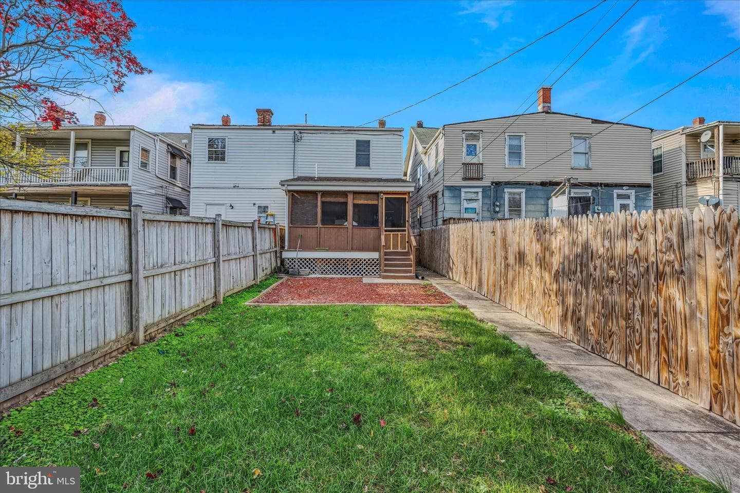 432 Mcdowell Avenue photo 37