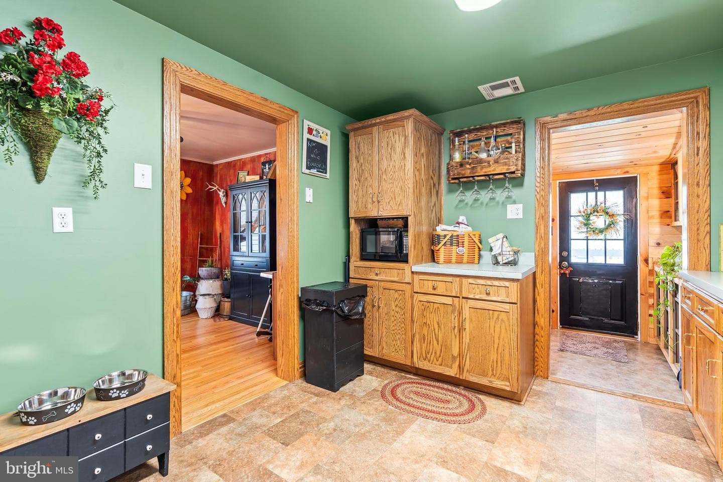 17 N Martin Street photo 13