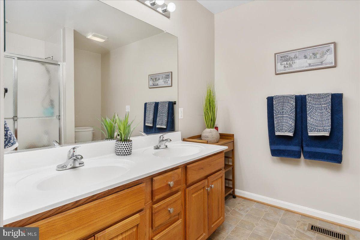 20376 Splendor View Terrace photo 27