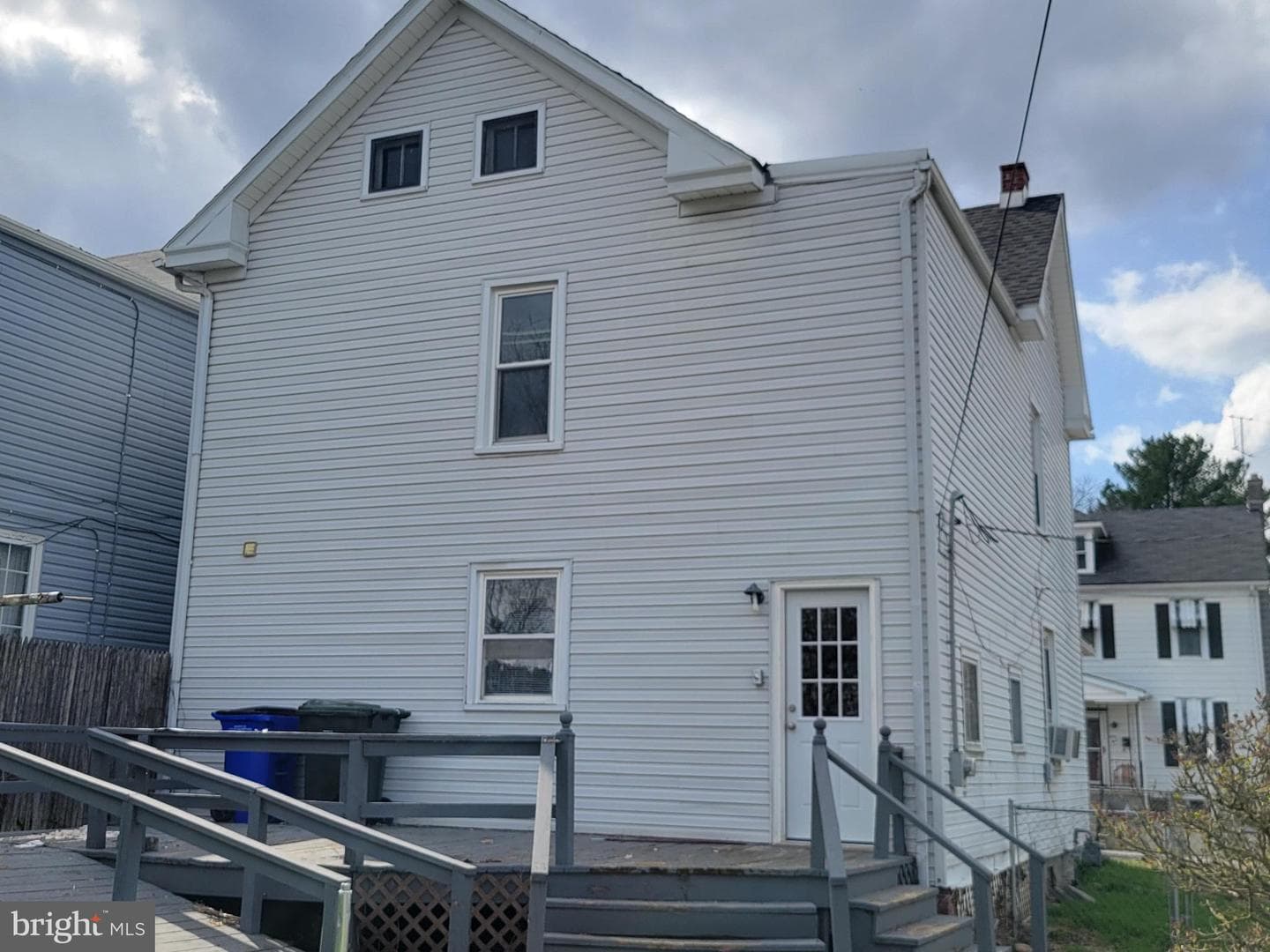 400 Ridge Avenue photo 12