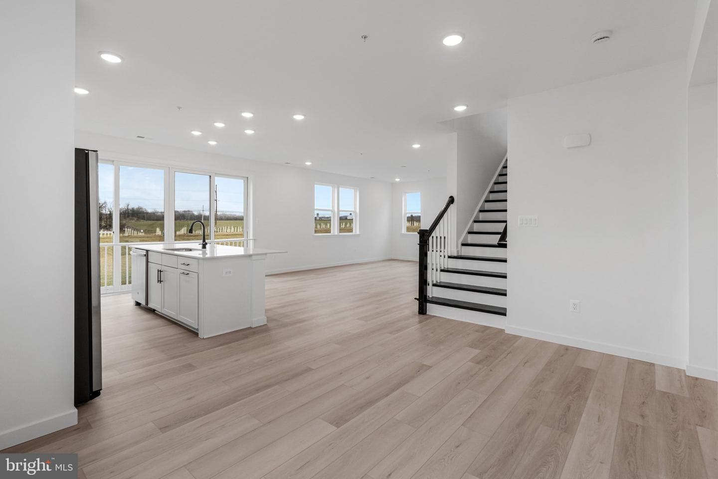 10110 Wilkes Drive photo 14