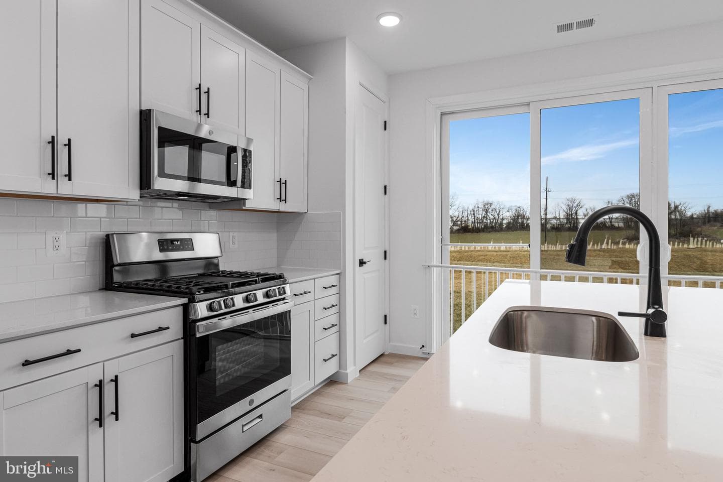 10110 Wilkes Drive photo 17