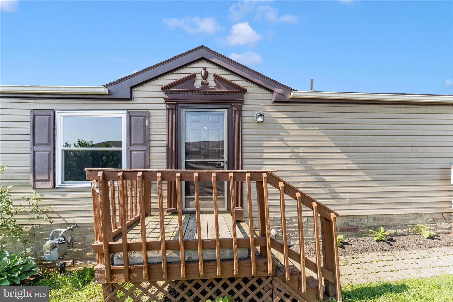 12109 Heather Drive photo 2