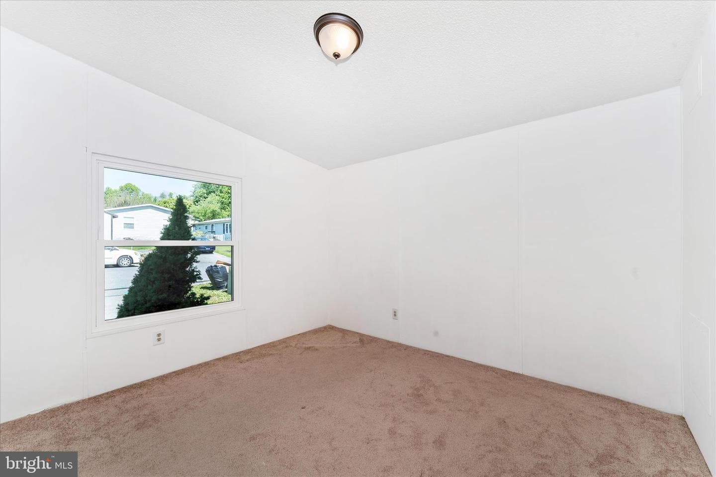 12109 Heather Drive photo 25
