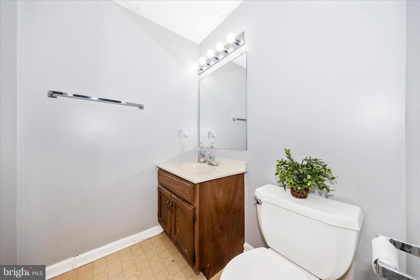 9800 Woodside Court photo 39