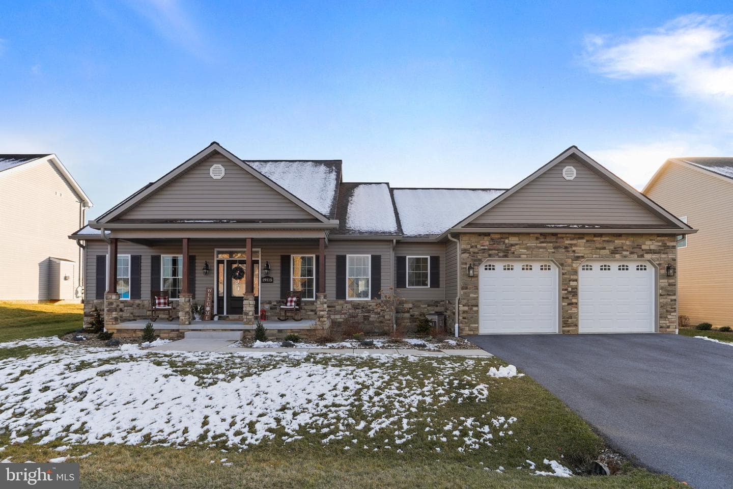 19115 Red Maple Drive photo 3