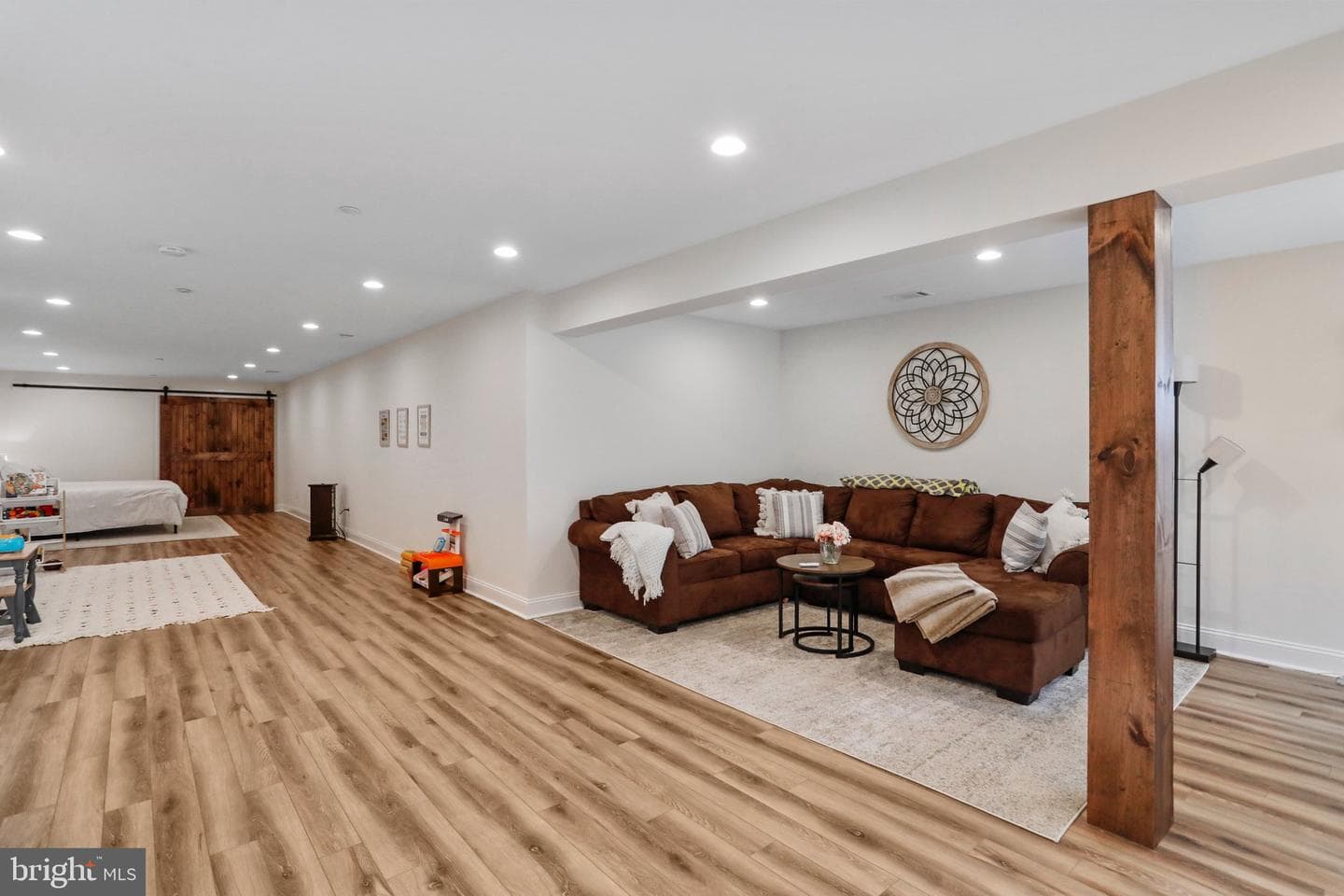 19115 Red Maple Drive photo 39