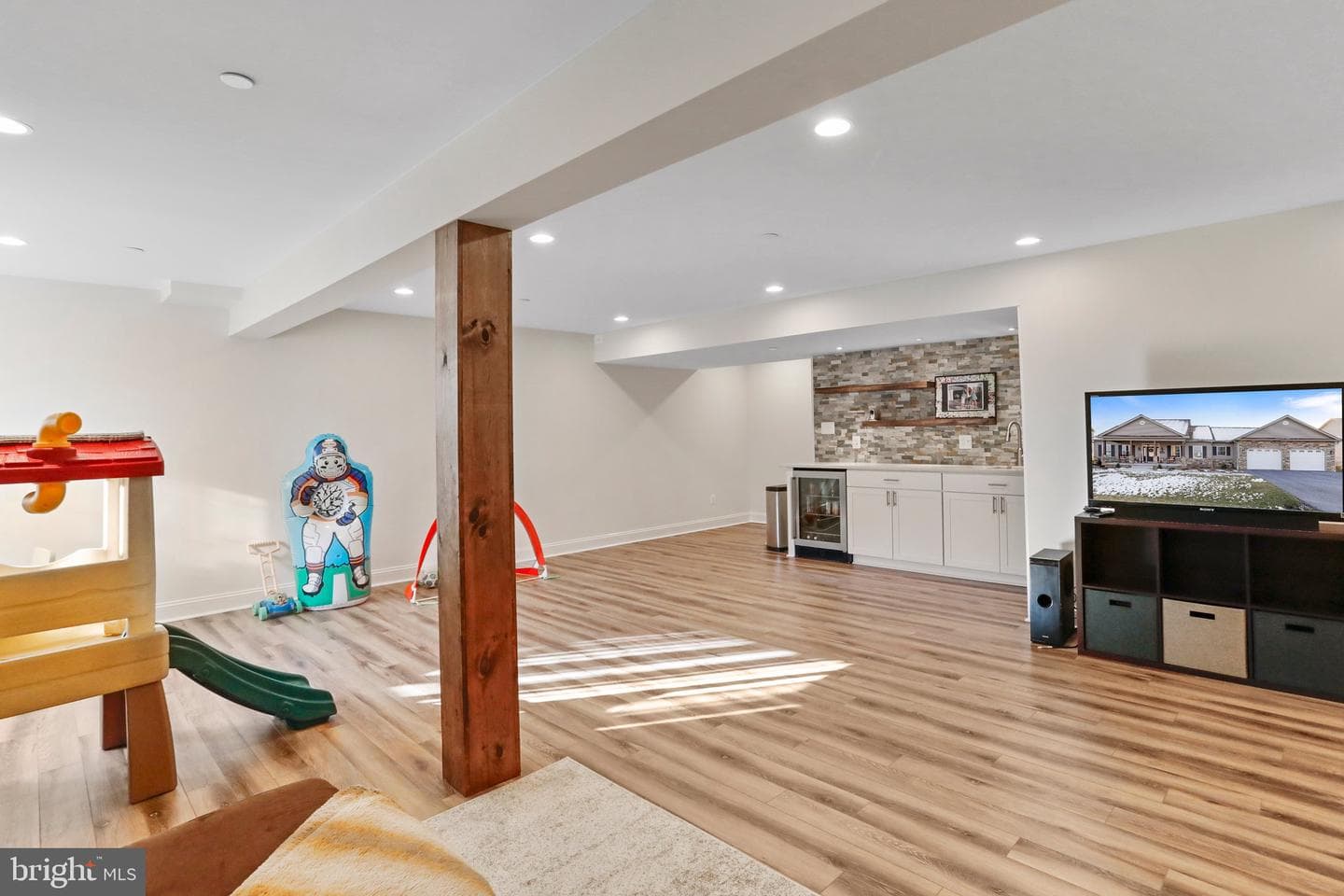 19115 Red Maple Drive photo 40