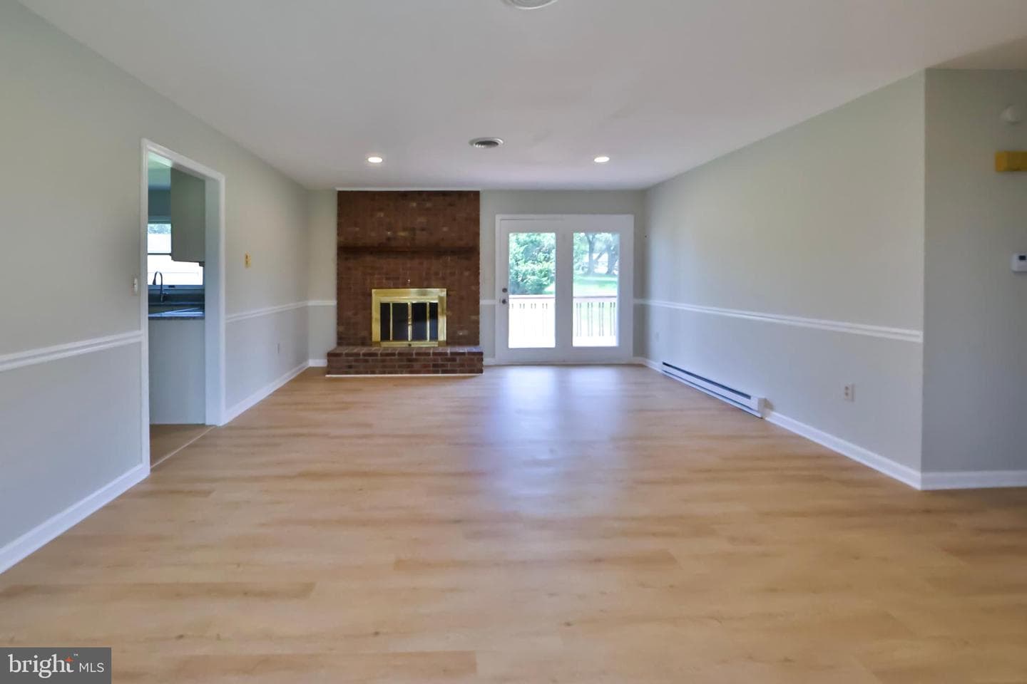 13929 Green Mountain Drive photo 9