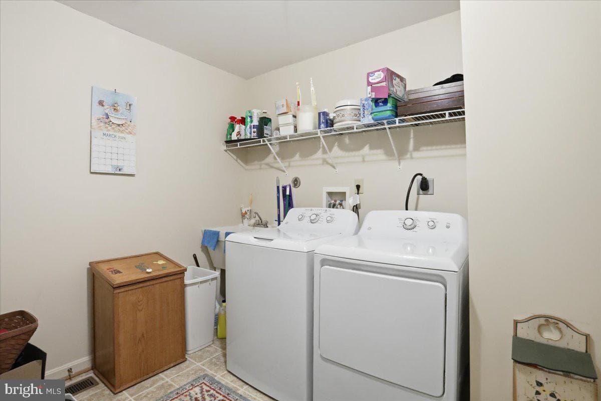 5 Eckstine Court photo 22