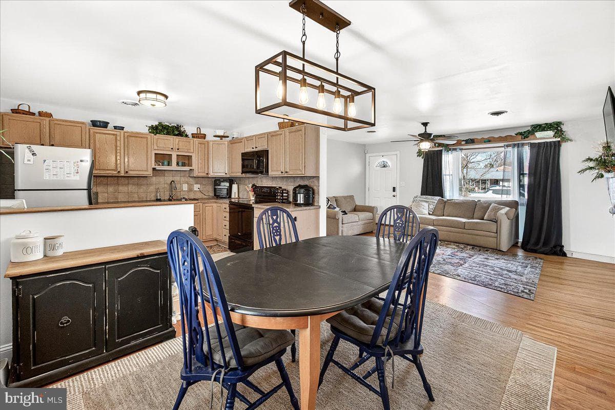 106 Harvard Road photo 12