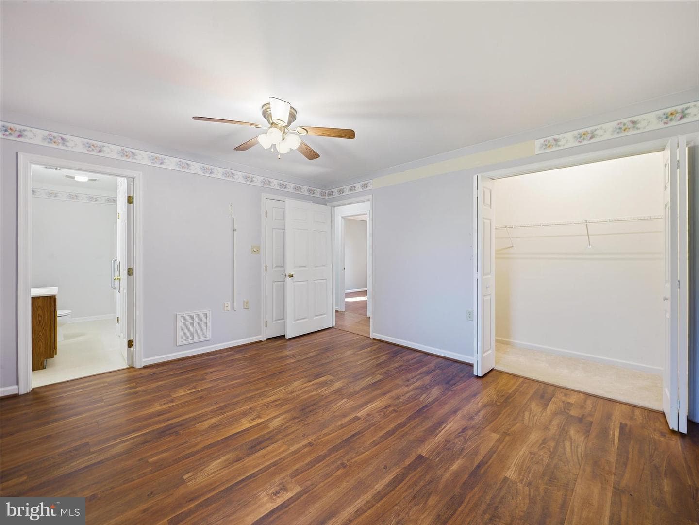 1217 South Pointe Drive photo 19