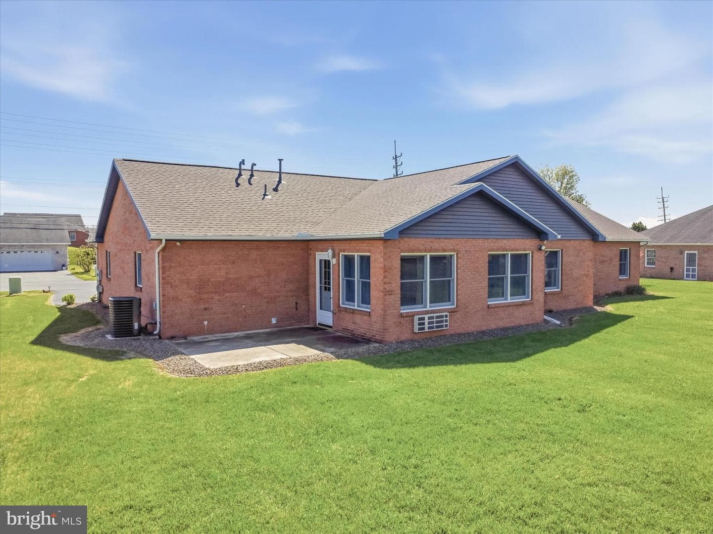 1217 South Pointe Drive photo 40