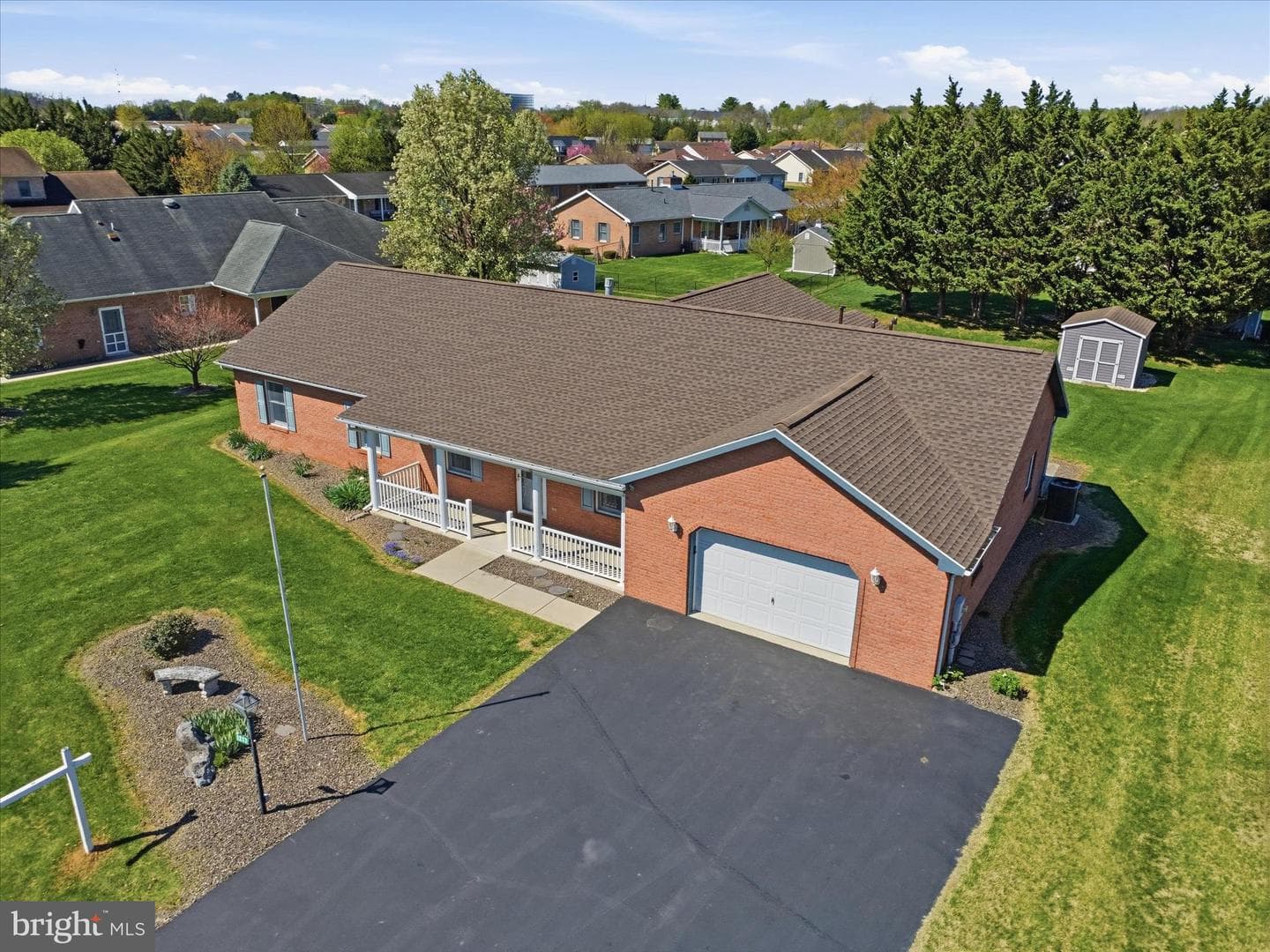 1217 South Pointe Drive photo 45