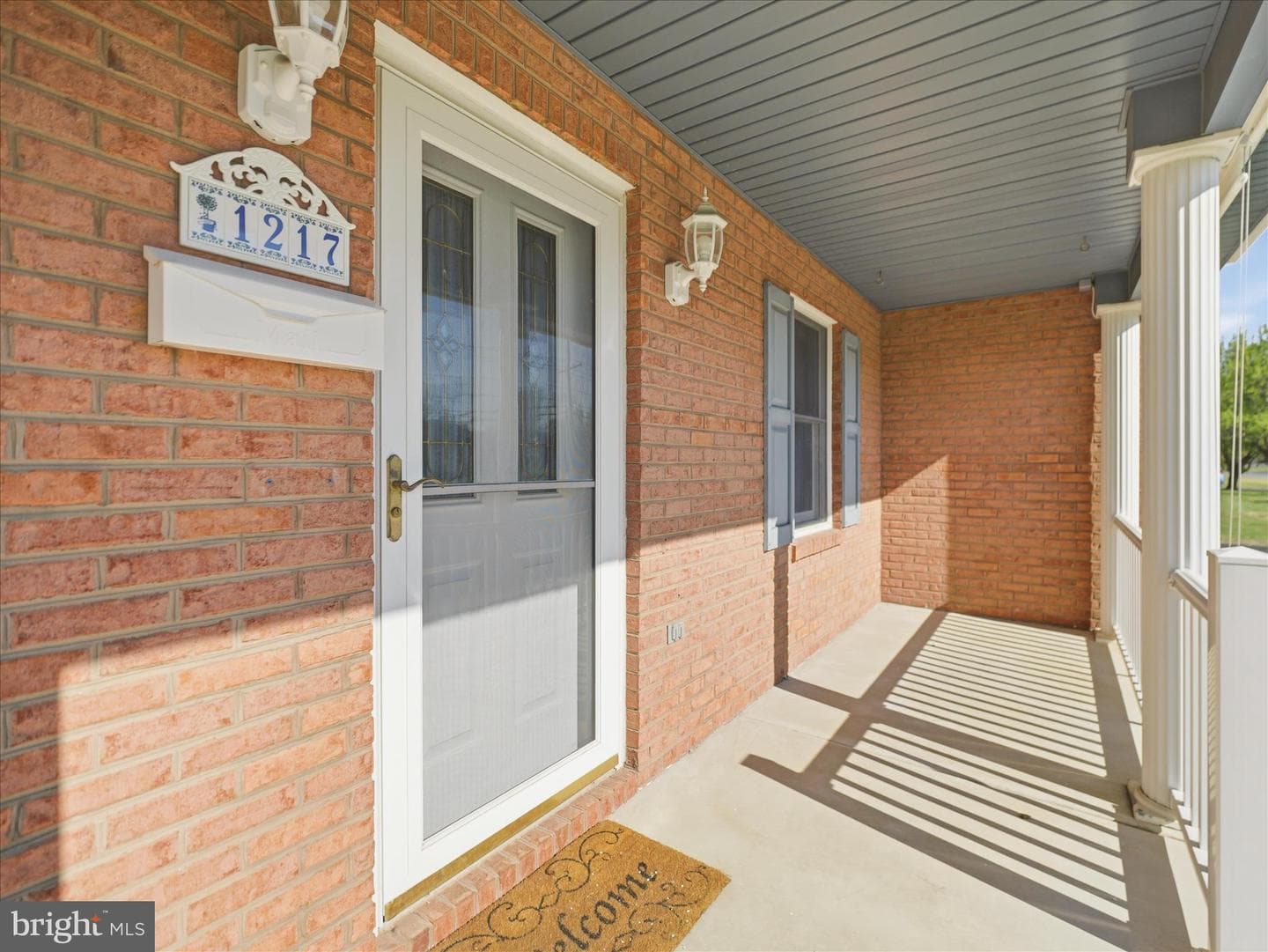 1217 South Pointe Drive photo 5