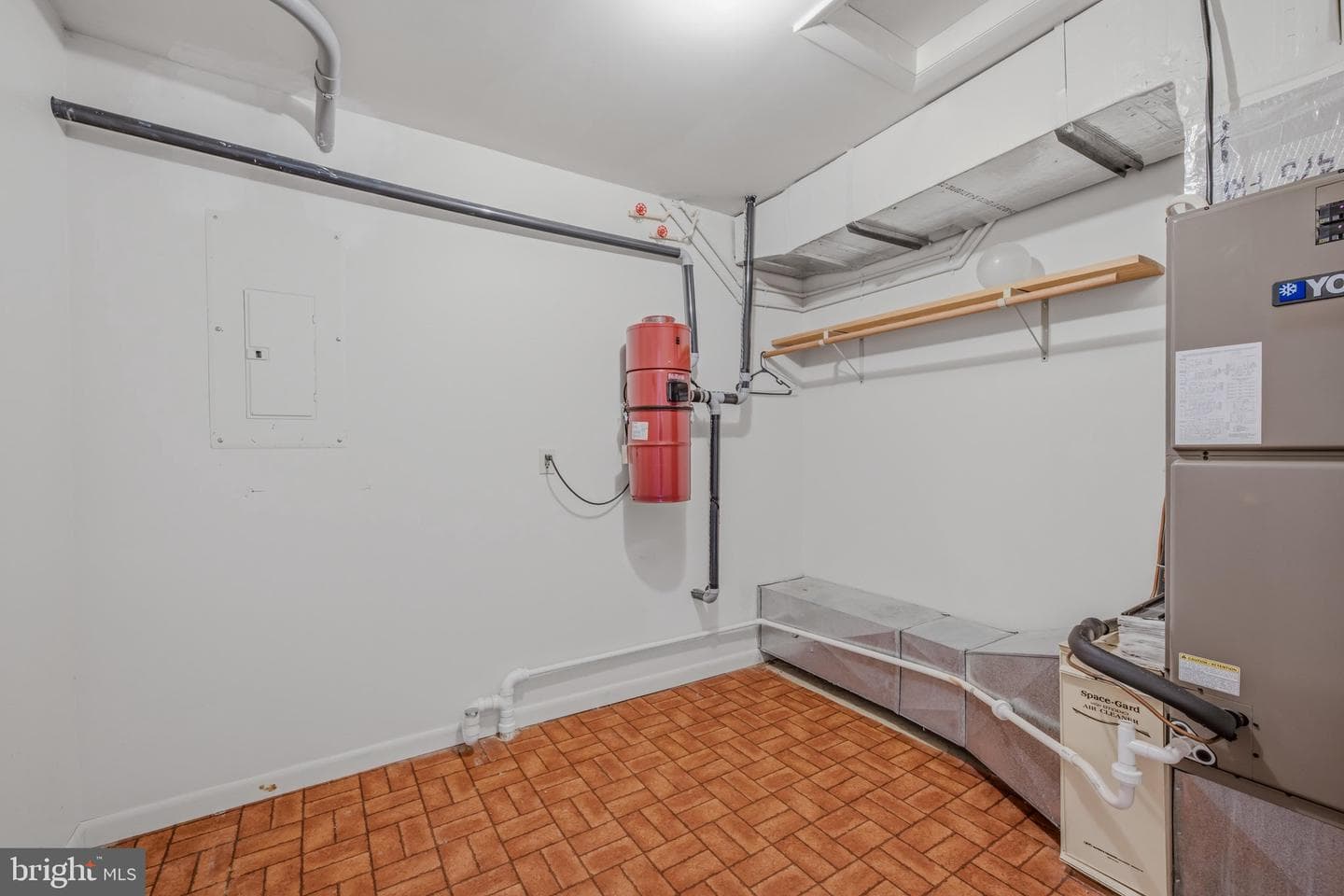 11728 White Hall Road photo 43