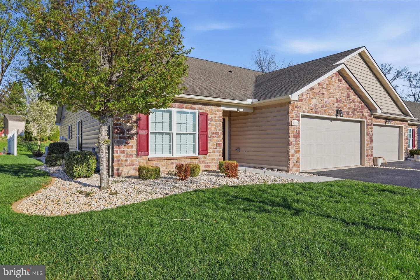 9723 Cobble Stone Court photo 3