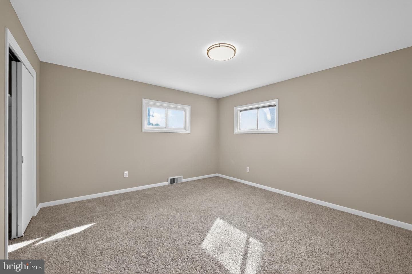 17721 Timberlane photo 21