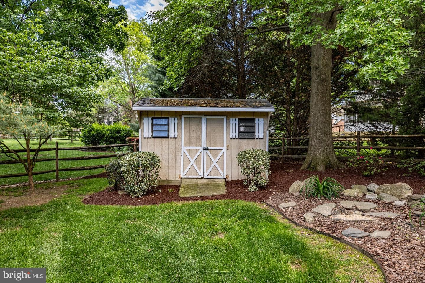 13002 Sturbridge Court photo 16