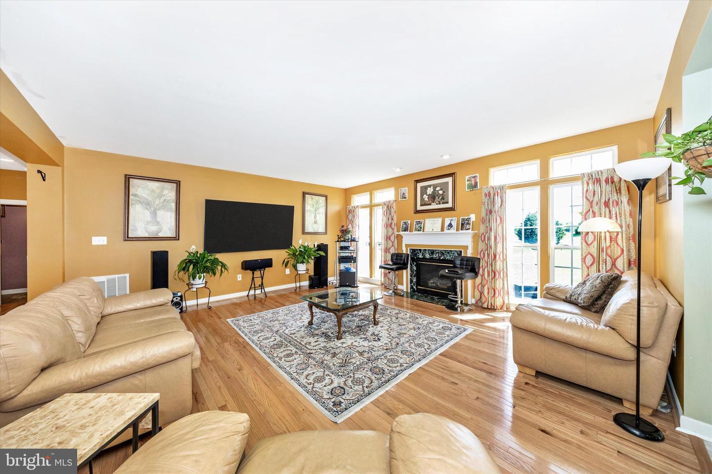 18307 Misty Acres Drive photo 14
