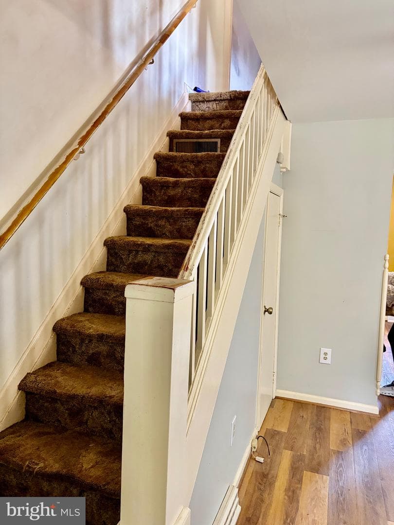 9 Berner Avenue photo 32