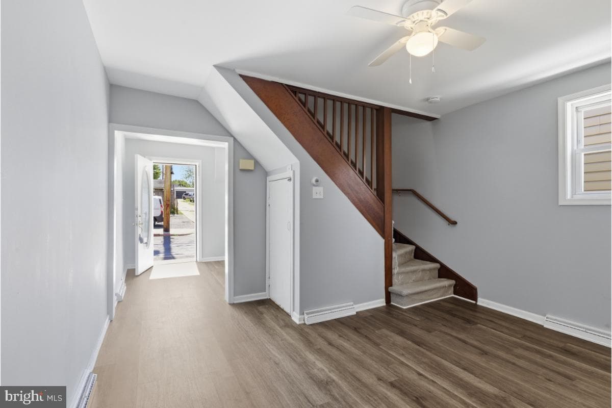 337 N Locust Street photo 6