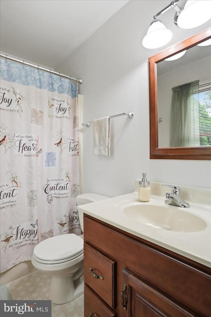 9 Dartmouth Drive photo 32