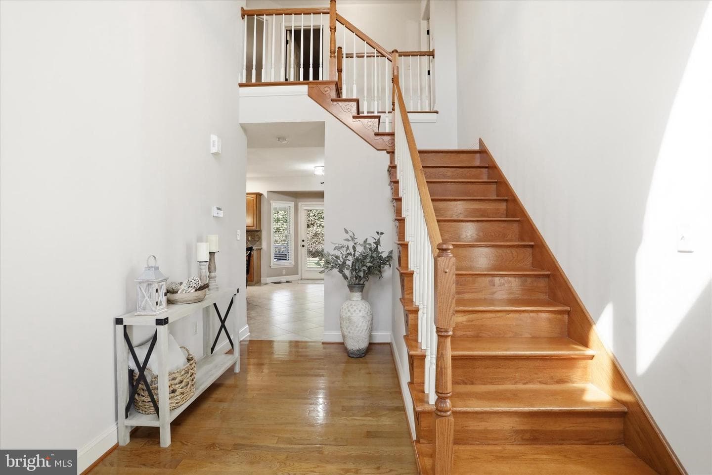 220 Montclair Court photo 4