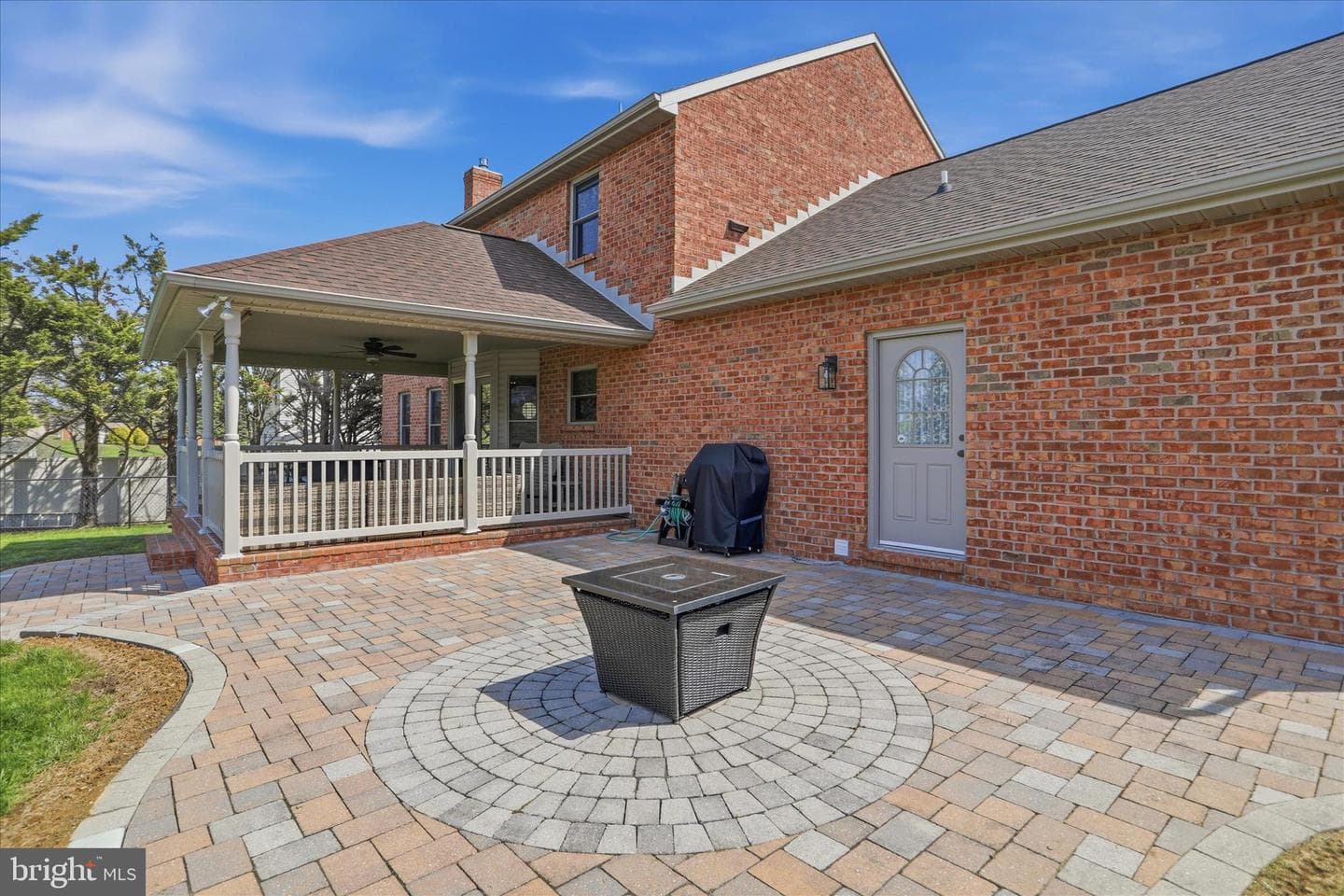 220 Montclair Court photo 42