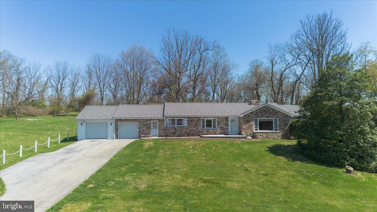 20007 Landis Rd, Hagerstown