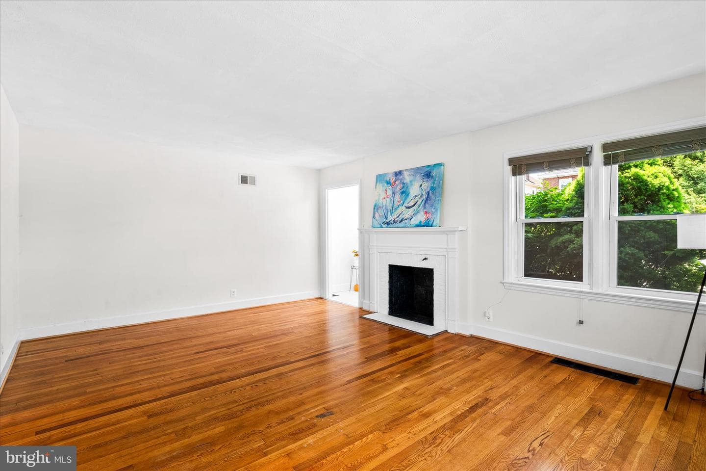 402 Guilford Avenue photo 37