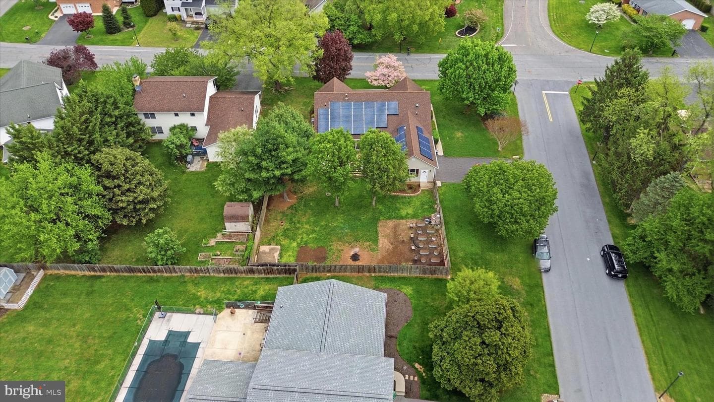 1813 Winston Drive photo 38