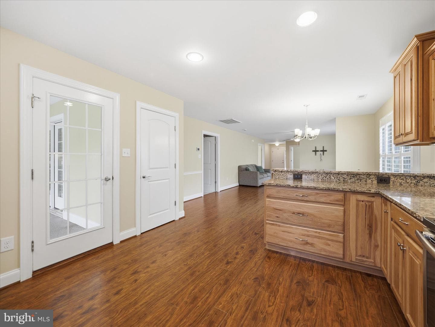 18208 Wisteria Way photo 7