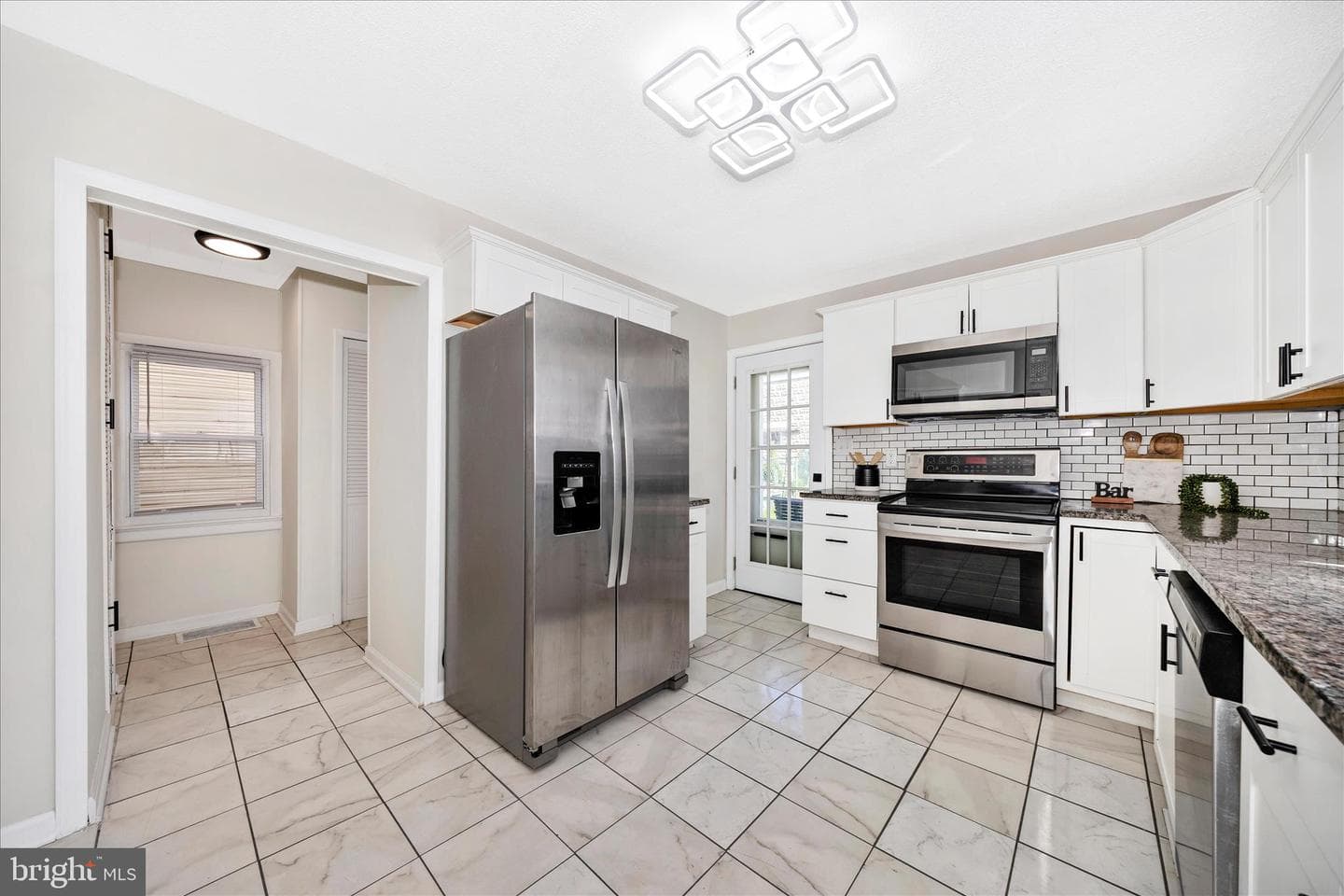 120 John Street photo 10