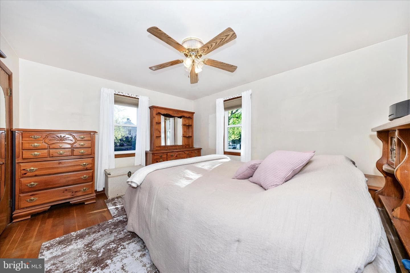 3 E Chestnut Street photo 24
