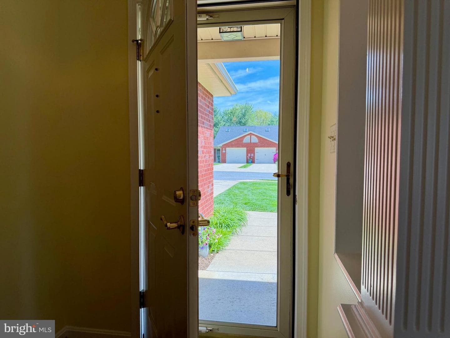 129 Chantilly Court photo 4