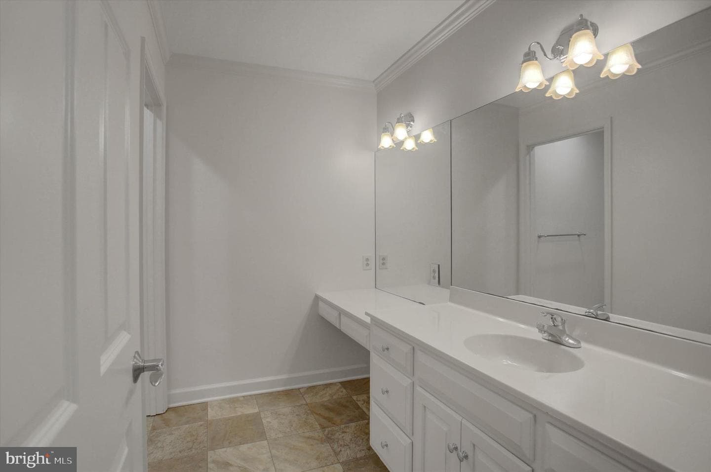 19110 Woodhill Drive photo 54