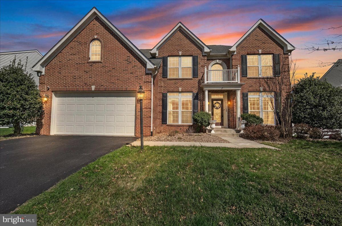 18250 Misty Acres Drive photo 2