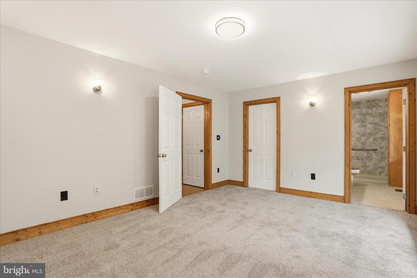 13834 Hollow Road photo 25