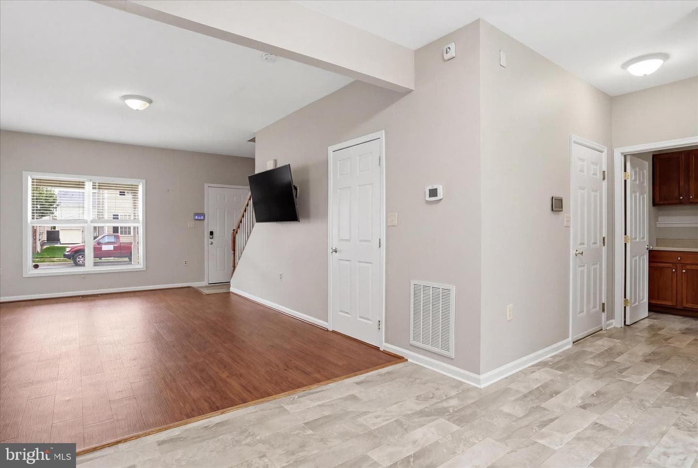 342 Fridinger Avenue photo 9