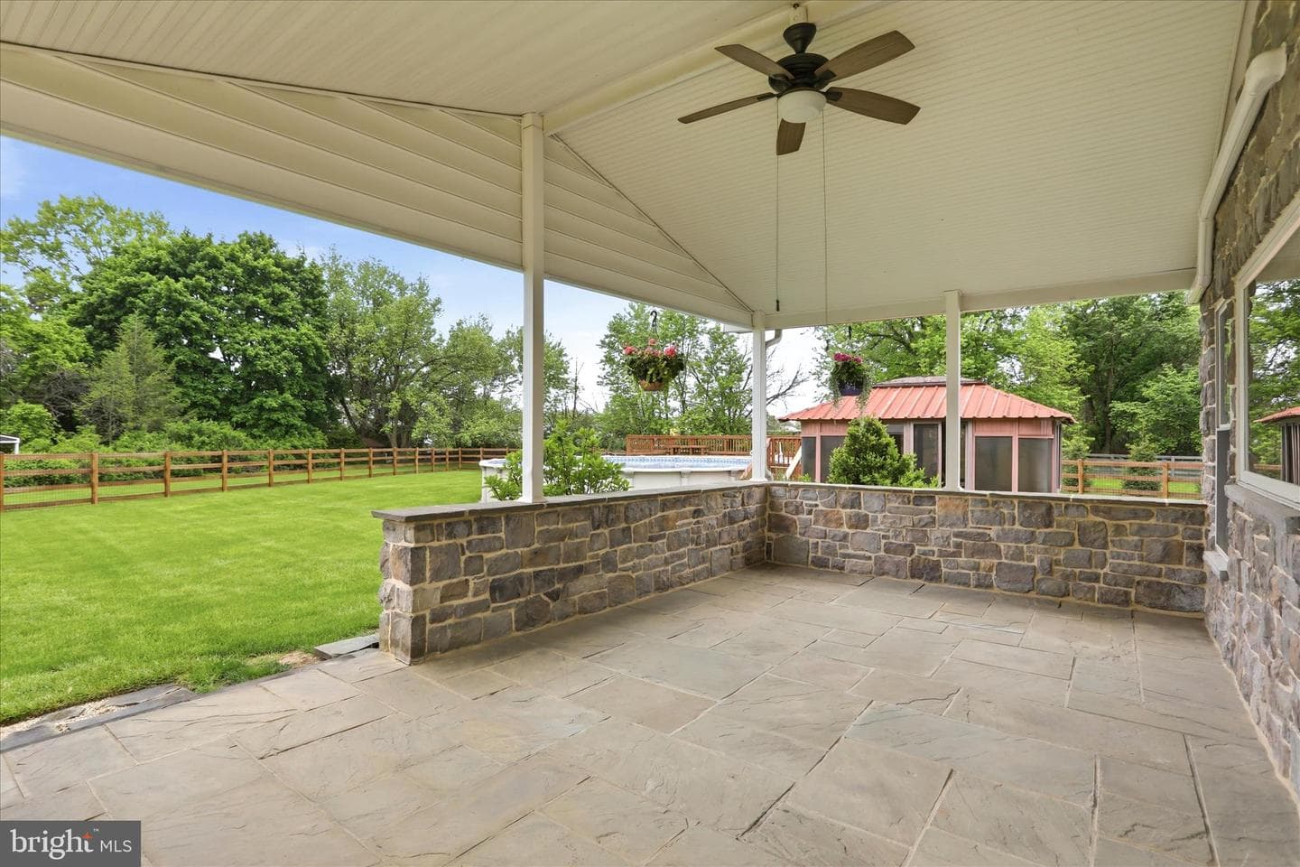 13812 Countryside Drive photo 43