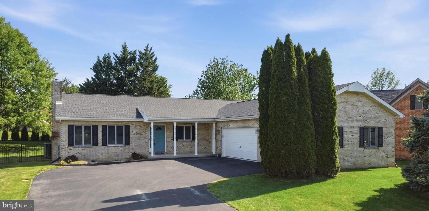 10727 Apple Tree Lane, Williamsport