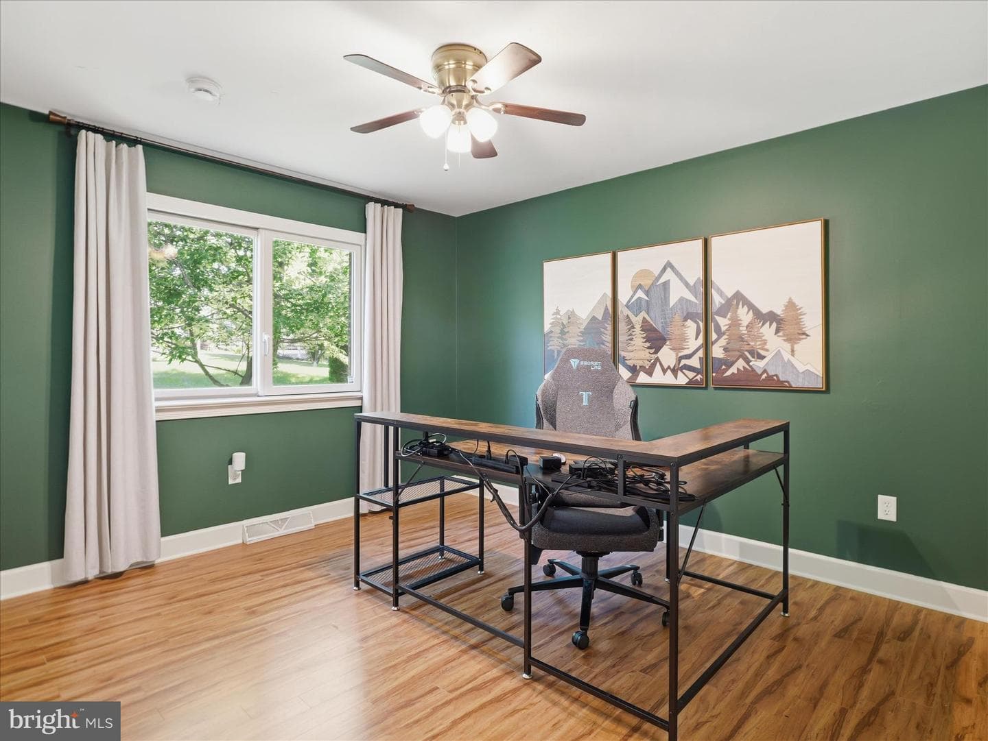 10727 Apple Tree Lane photo 17