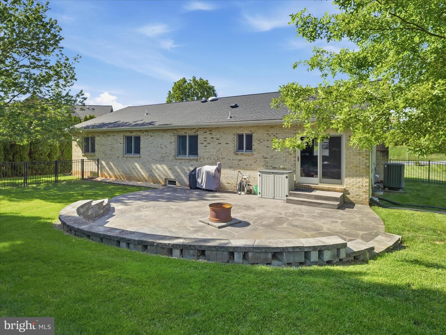 10727 Apple Tree Lane photo 34