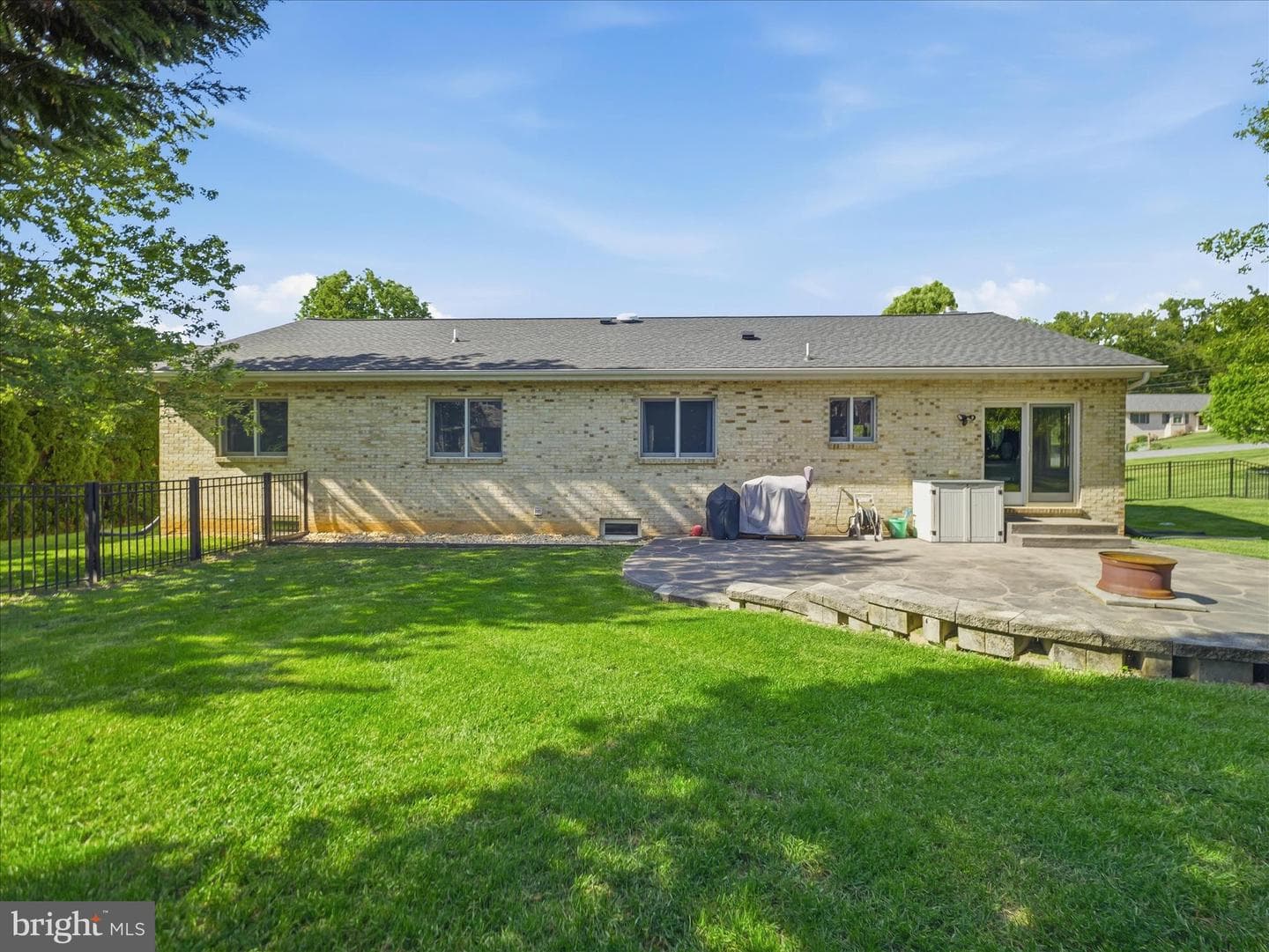 10727 Apple Tree Lane photo 35