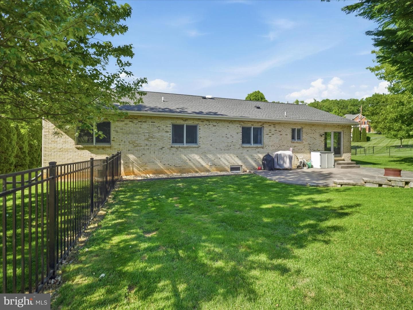 10727 Apple Tree Lane photo 36
