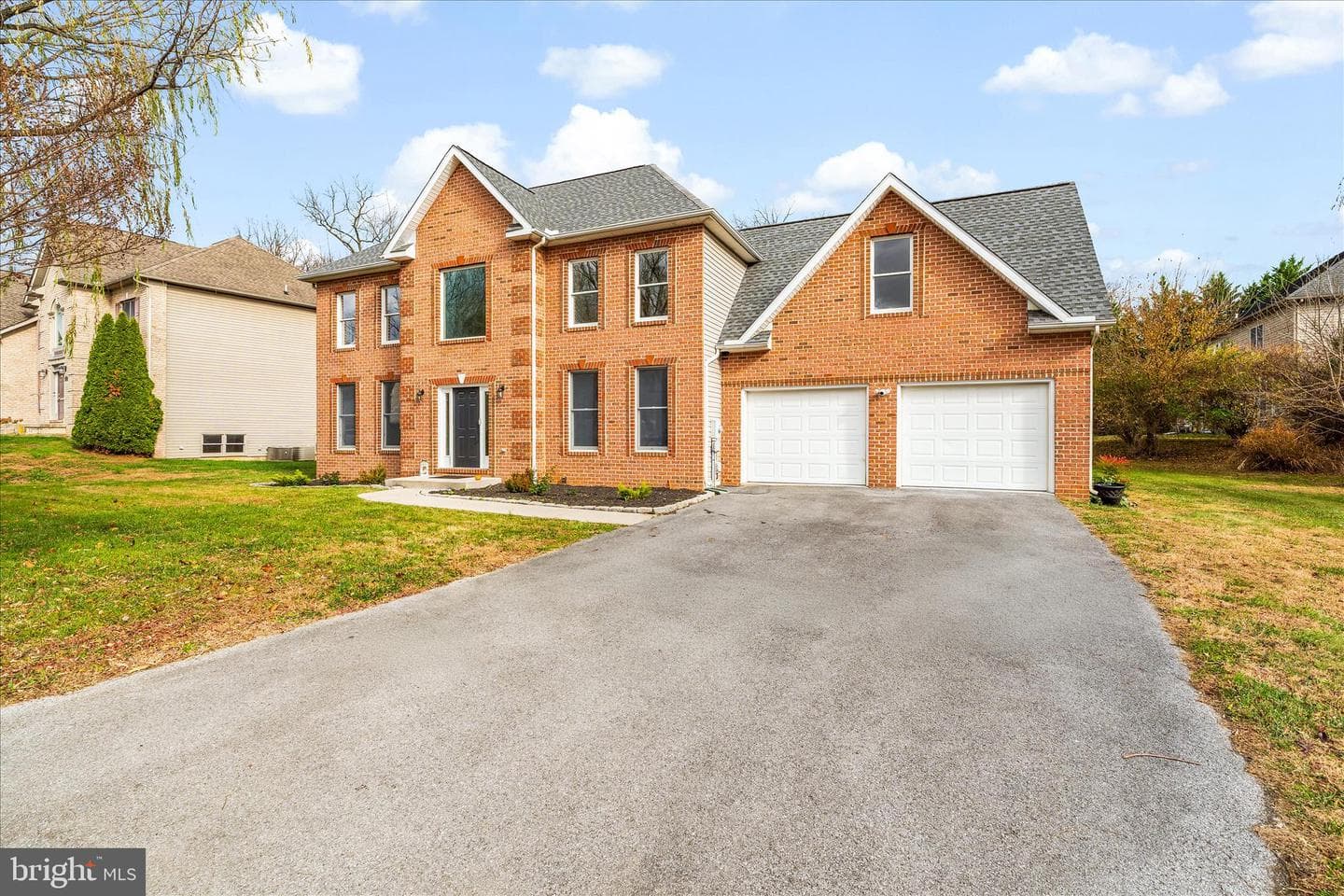 11411 Woodview Drive