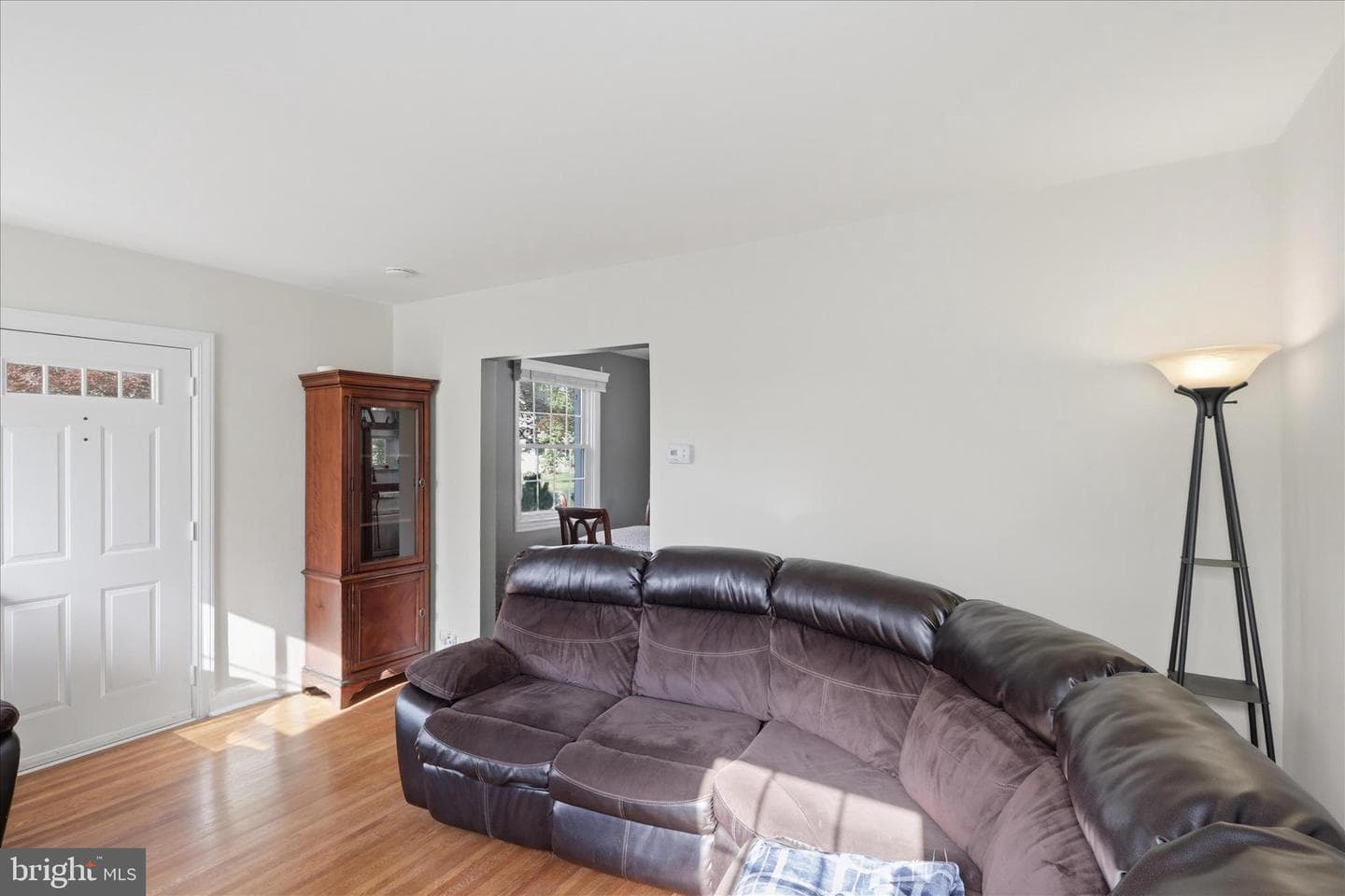 1112 Fairview Road photo 4