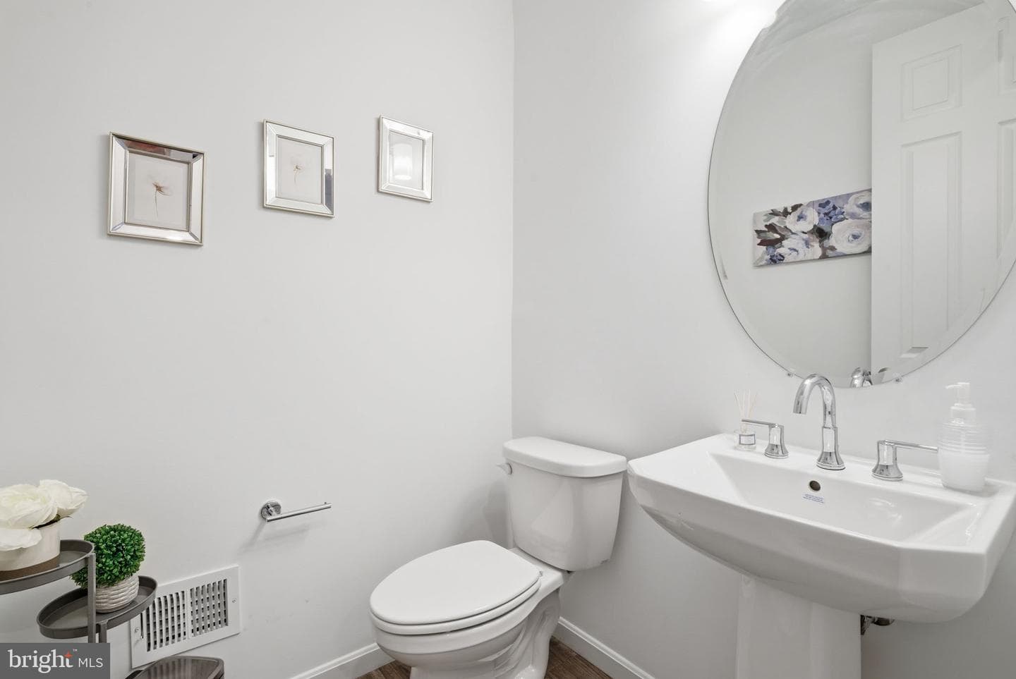 17438 Fitzhugh Court photo 41